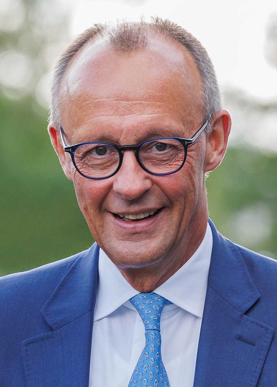 Friedrich Merz's Approval Plummets: Kanzler Hopes Diminish